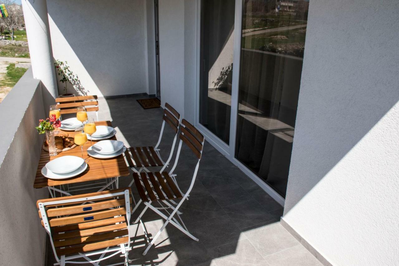 Apartman Sunset Ražanac Eksteriør bilde